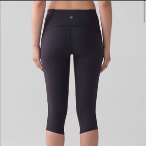 Lululemon Lean In Crop Size 4